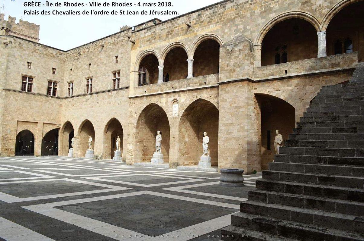 022- Rhodes Palais des Chevaliers.JPG